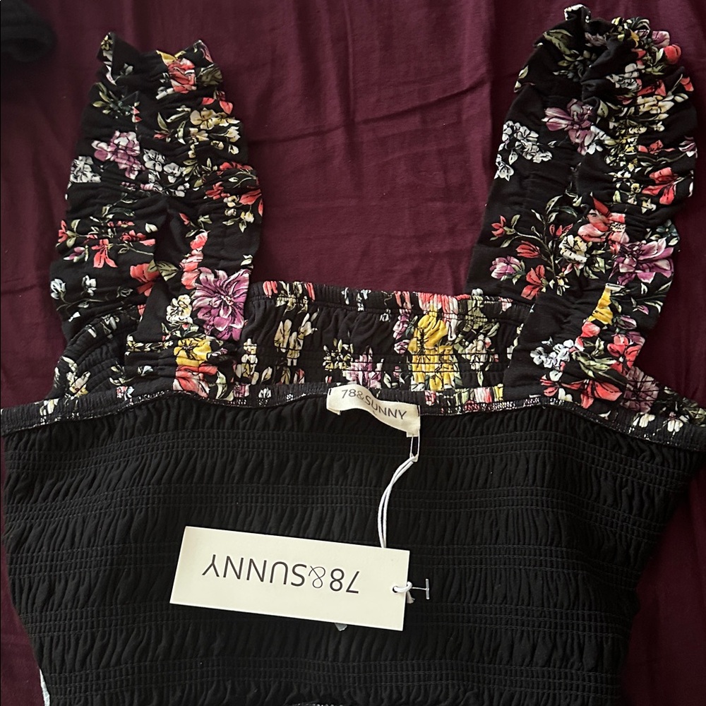 Floral Maxi Dress - Black and Pink - Picture 12 of 12